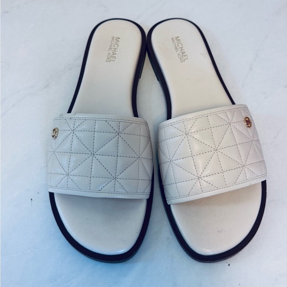Michael Kors Women's Ivory Quilted Faux Leather Slide Sandals - Picture 2 of 7